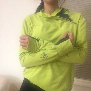 Lulu Lemon long sleeve top